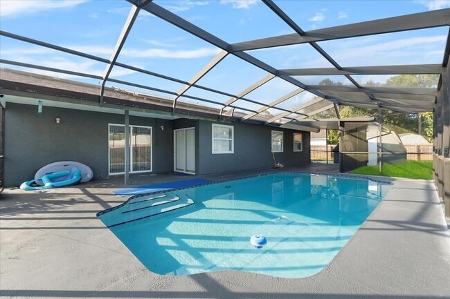 Building Photo - 508 Glade Ct