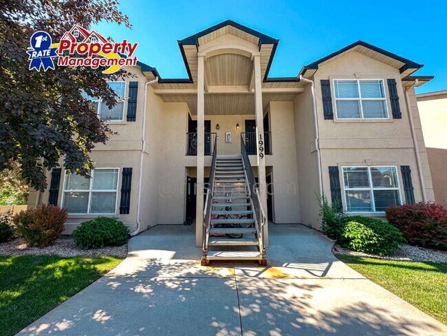 Building Photo - 1949 E Wilson Ln