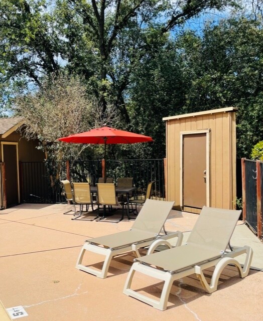 Building Photo - 6380 Denton Way