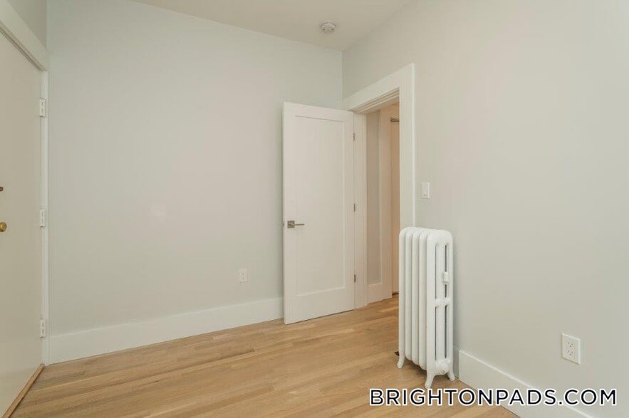 Building Photo - 12 Elko St