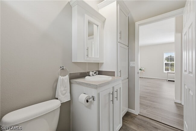Building Photo - 24 Red Poinciana Dr