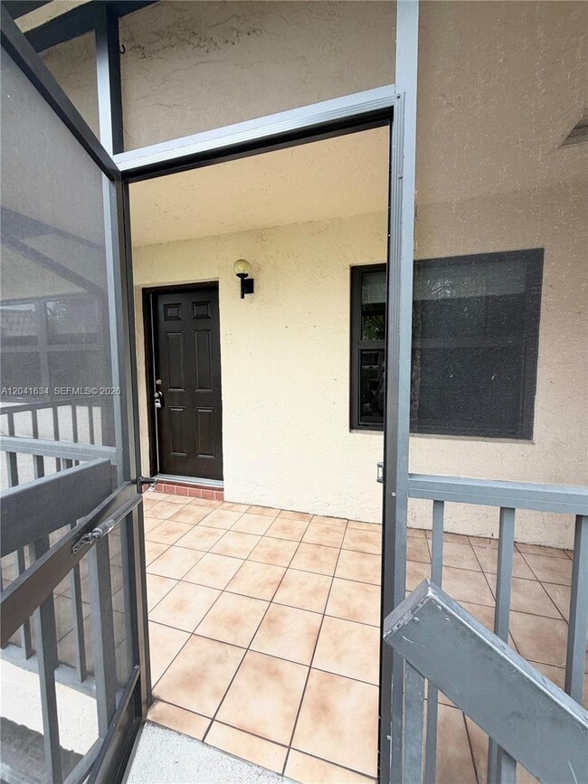 Building Photo - 7137 Golf Colony Ct