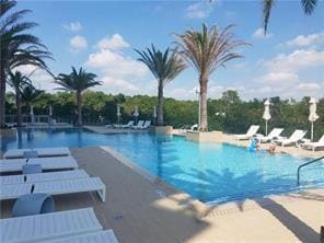 Building Photo - 16385 Biscayne Blvd