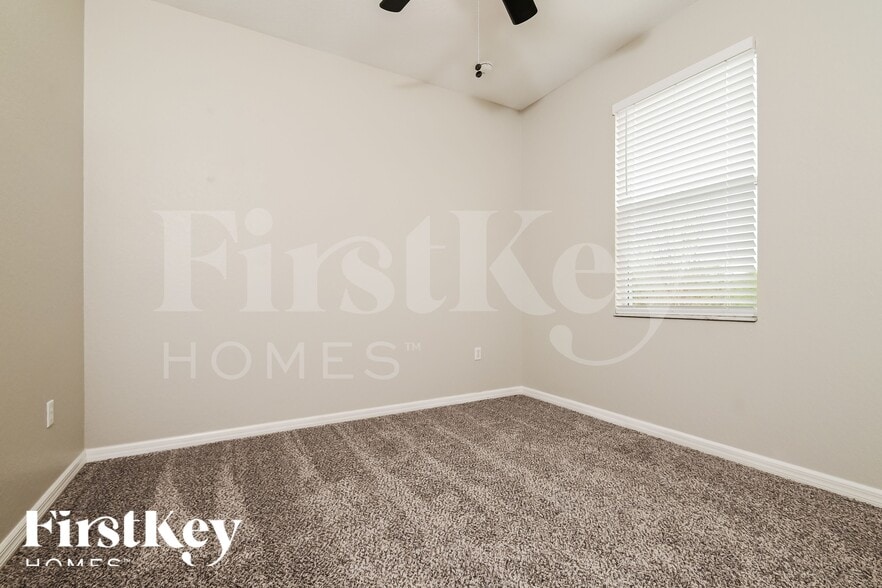 Building Photo - 8314 Greystone Dr