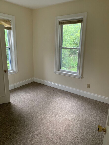 Building Photo - 23 Union Ave