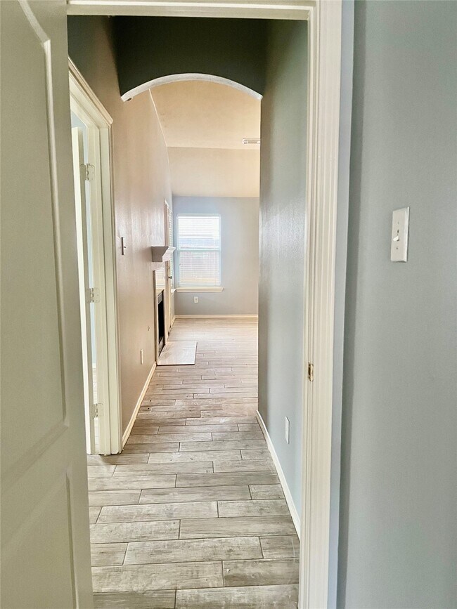 Building Photo - 20714 Cypress Green Ln