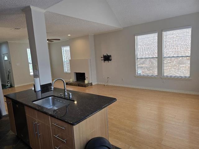 Building Photo - 6011 Longley Ct