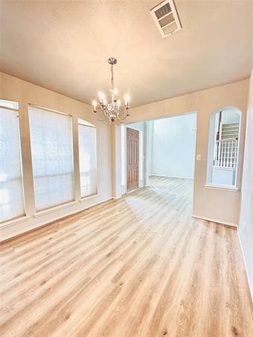 Building Photo - 9300 Hunter Chase Dr