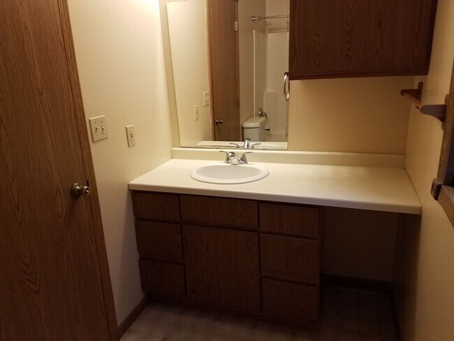 Building Photo - kb1820