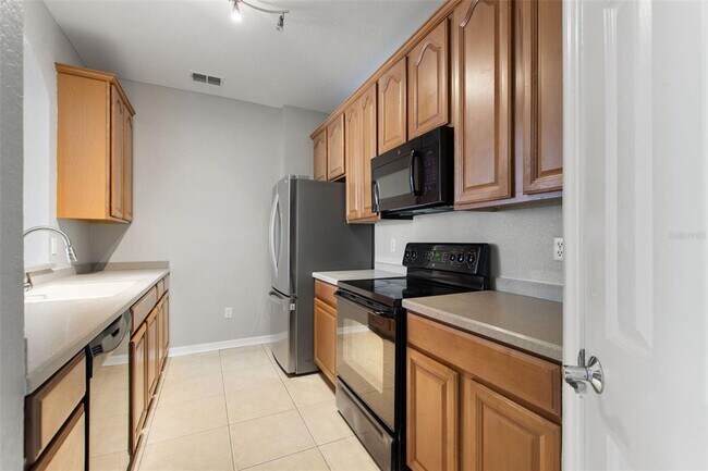 Building Photo - 1351 Venezia Ct
