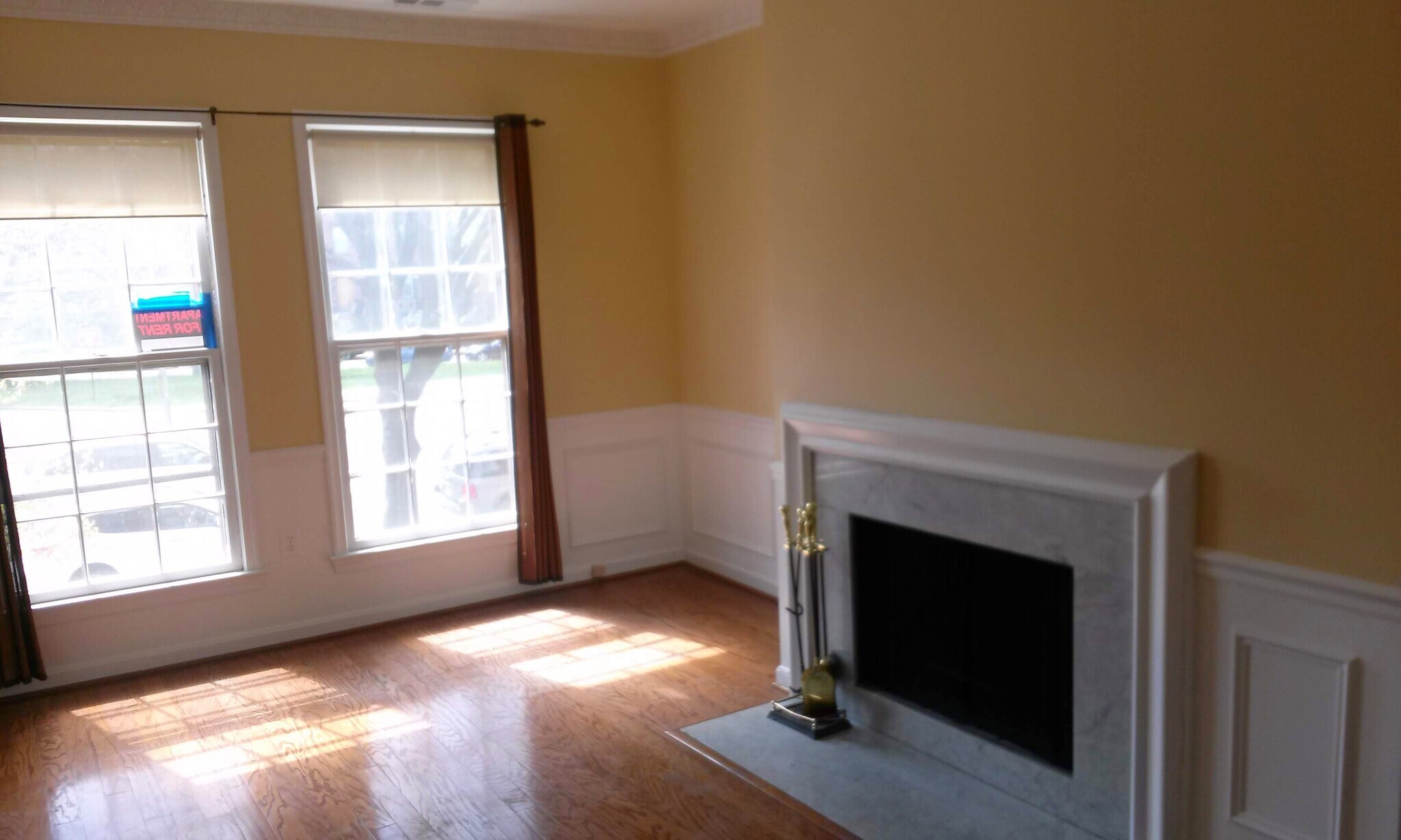 Full Floor to Ceiling Windows - 236 Maryland Ave NE