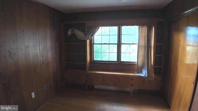 Building Photo - 8936 Goldsborough Neck Rd