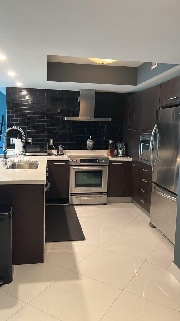 Building Photo - 250 Sunny Isles Blvd