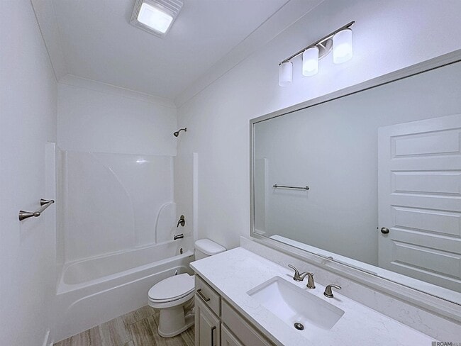 Building Photo - 10263 Alderman Dr