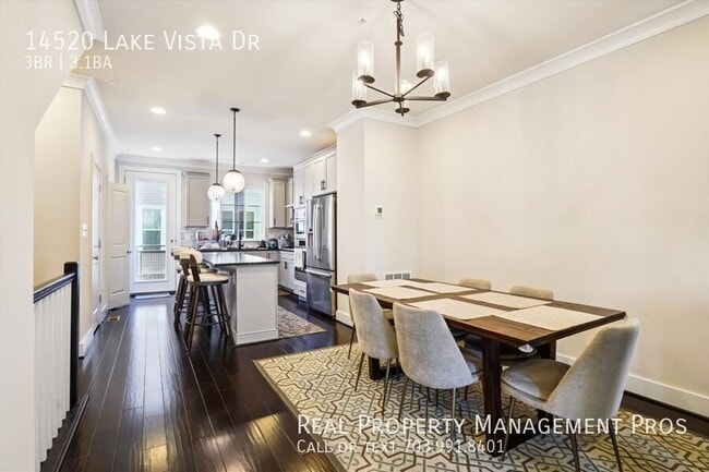 Building Photo - 14520 Lake Vista Dr