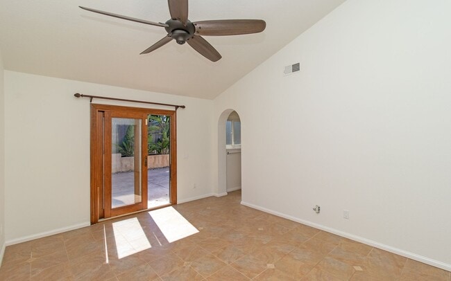 Building Photo - Single Story Home on Corner Lot in San Mar...