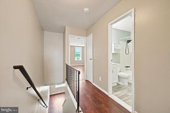 Building Photo - 4815 Fairmount Ave