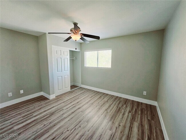 Building Photo - 8224 Time Machine Ave