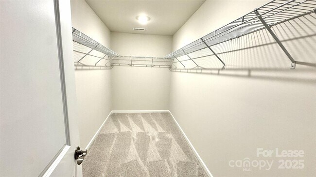 Building Photo - 1542 Swallow Tail Dr