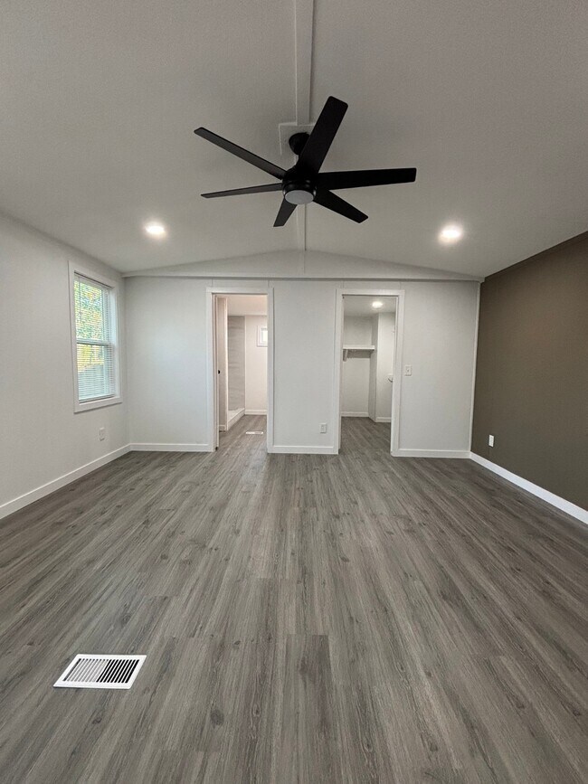 Building Photo - 19856 Old Hwy 105 E