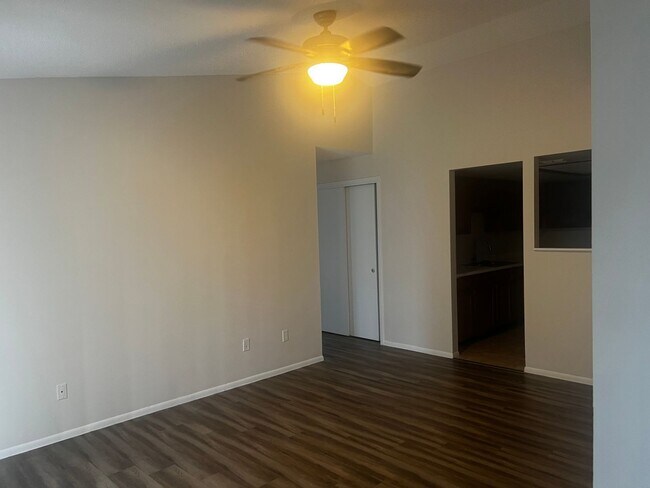 Building Photo - Winter Springs home!!
