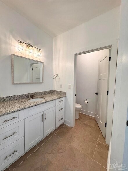 Building Photo - 5465 Abilene Ct