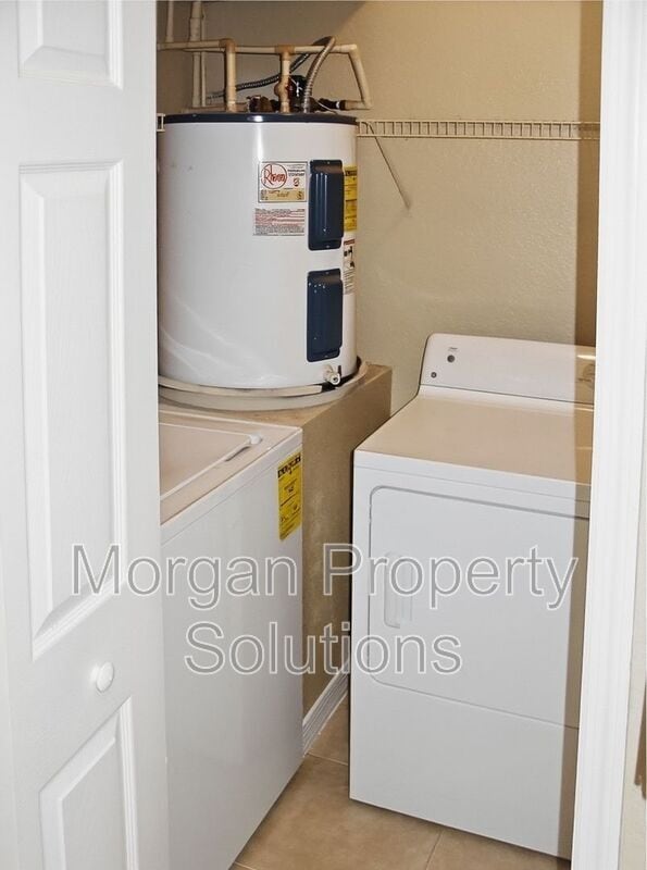 Building Photo - 5156 City St