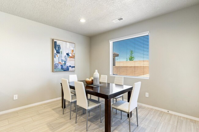 Building Photo - 3197 Tazanita Lp SE