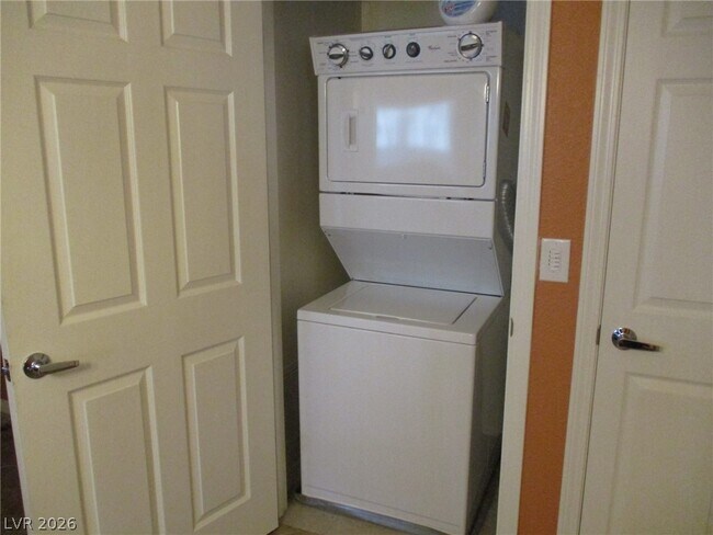 Building Photo - 8777 W Maule Ave