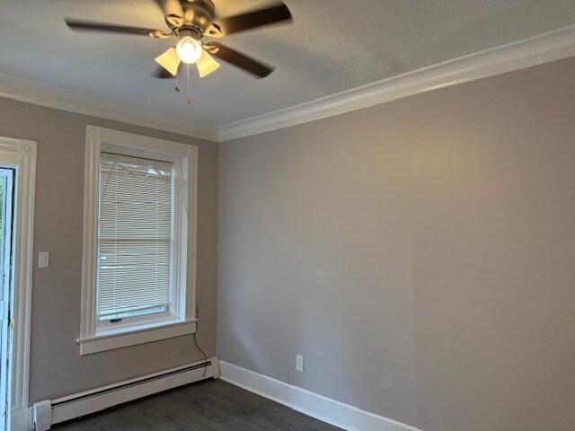 Building Photo - 44 Lincoln Ave