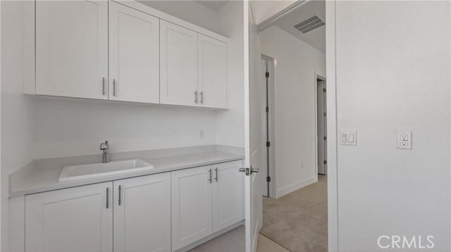 Building Photo - 107 Pansy