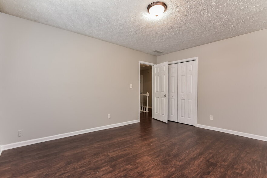 Building Photo - 5002 Post Rd Ct