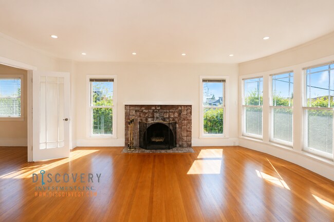 Building Photo - Sophisticated Piedmont Home