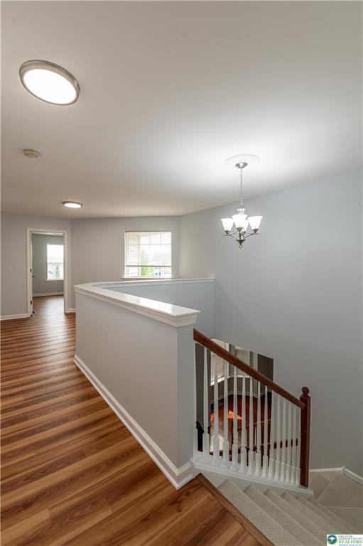 Building Photo - 835 Spring White Dr