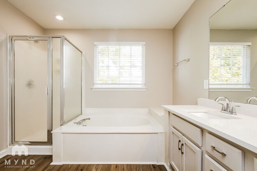 Building Photo - 3535 Betterton Ln