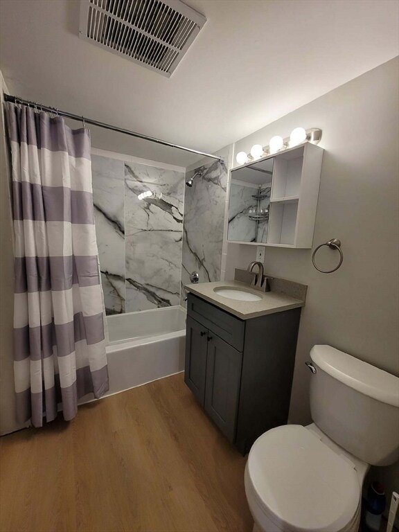 Building Photo - 400 Concord St