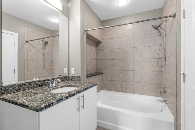 Building Photo - Uptown Condo with AMAZING VIEW!