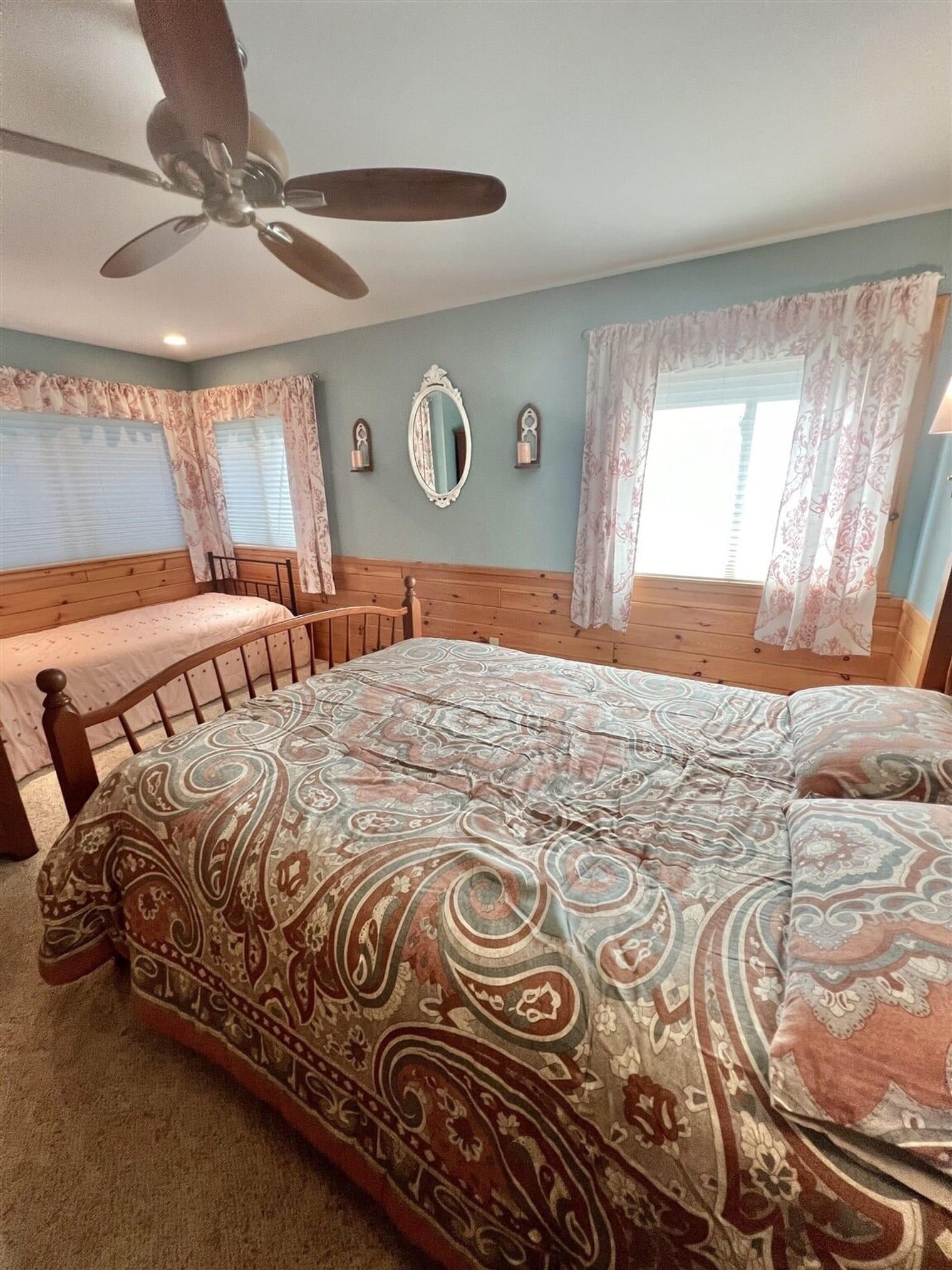 Building Photo - 11 Sandy Cove Rd