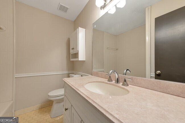 Building Photo - 3208 Corktree Trail