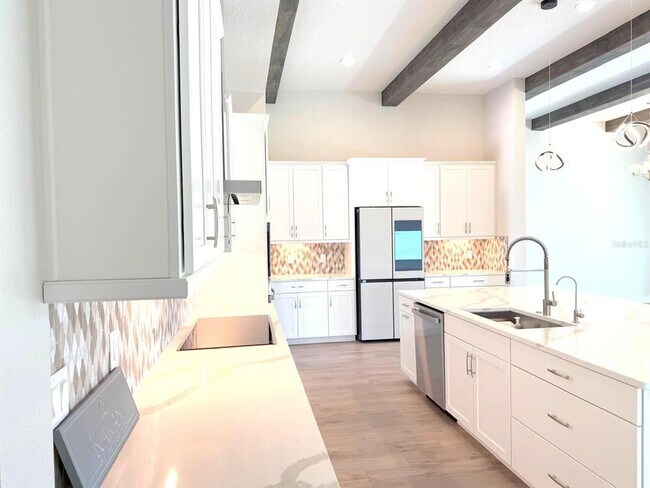Building Photo - 11122 Rustic Timber Lp