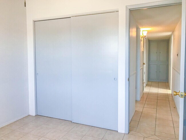 Building Photo - 5221 Edmonton Ave