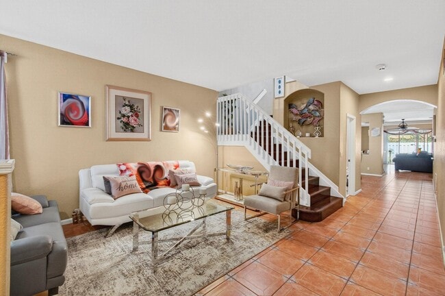Building Photo - 5057 Sancerre Cir