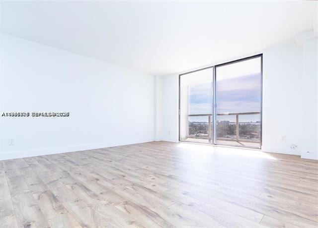 Building Photo - 13499 Biscayne Blvd