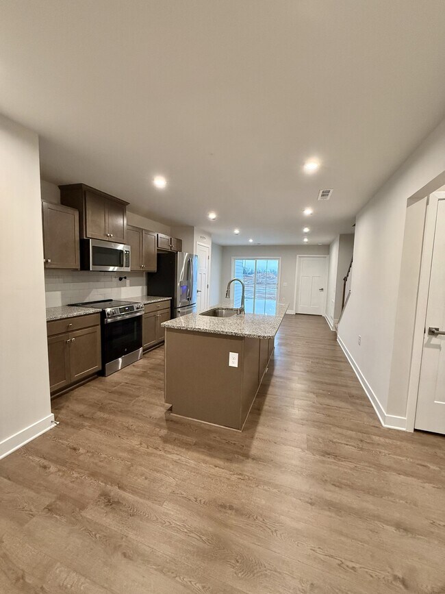 Building Photo - 1832 Goldsberry St