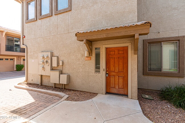 Primary Photo - 1225 N 36th St