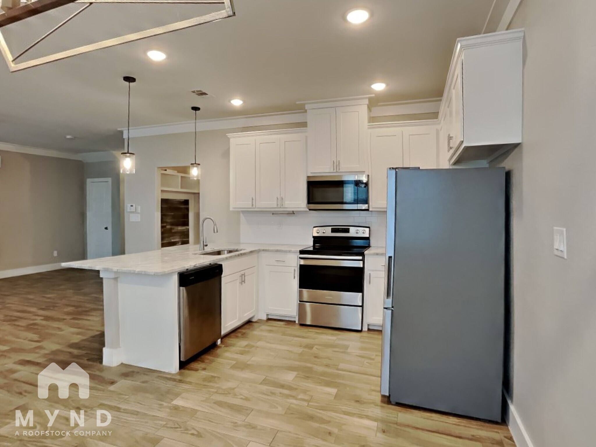 Building Photo - 5517 Van Horn Dr