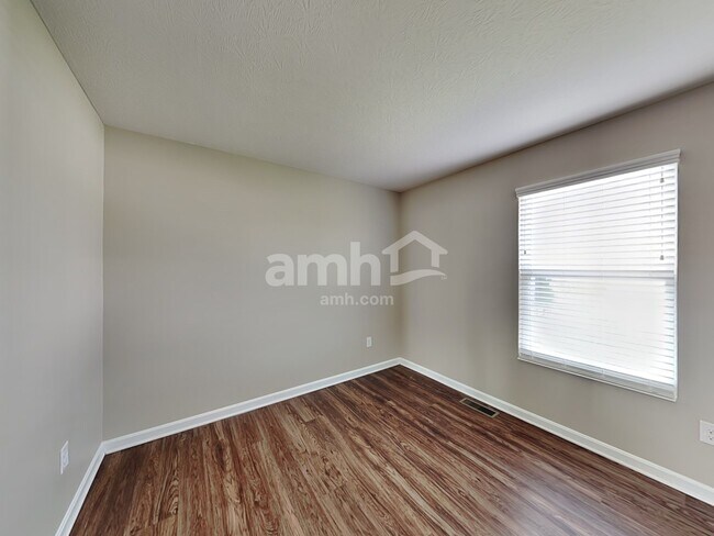 Building Photo - 4190 Brookdale Ct