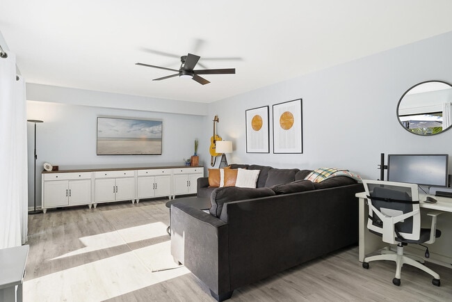 Building Photo - 6818 68th Way