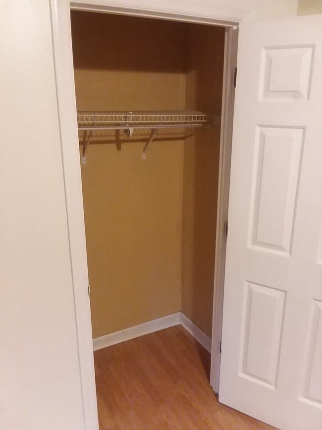 Building Photo - 445 Harner St