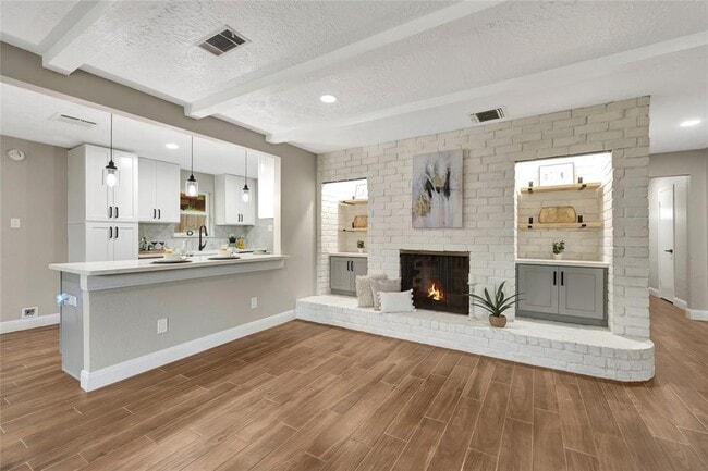 Building Photo - 16634 Bougainvilla Ln